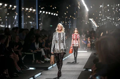 Look 23